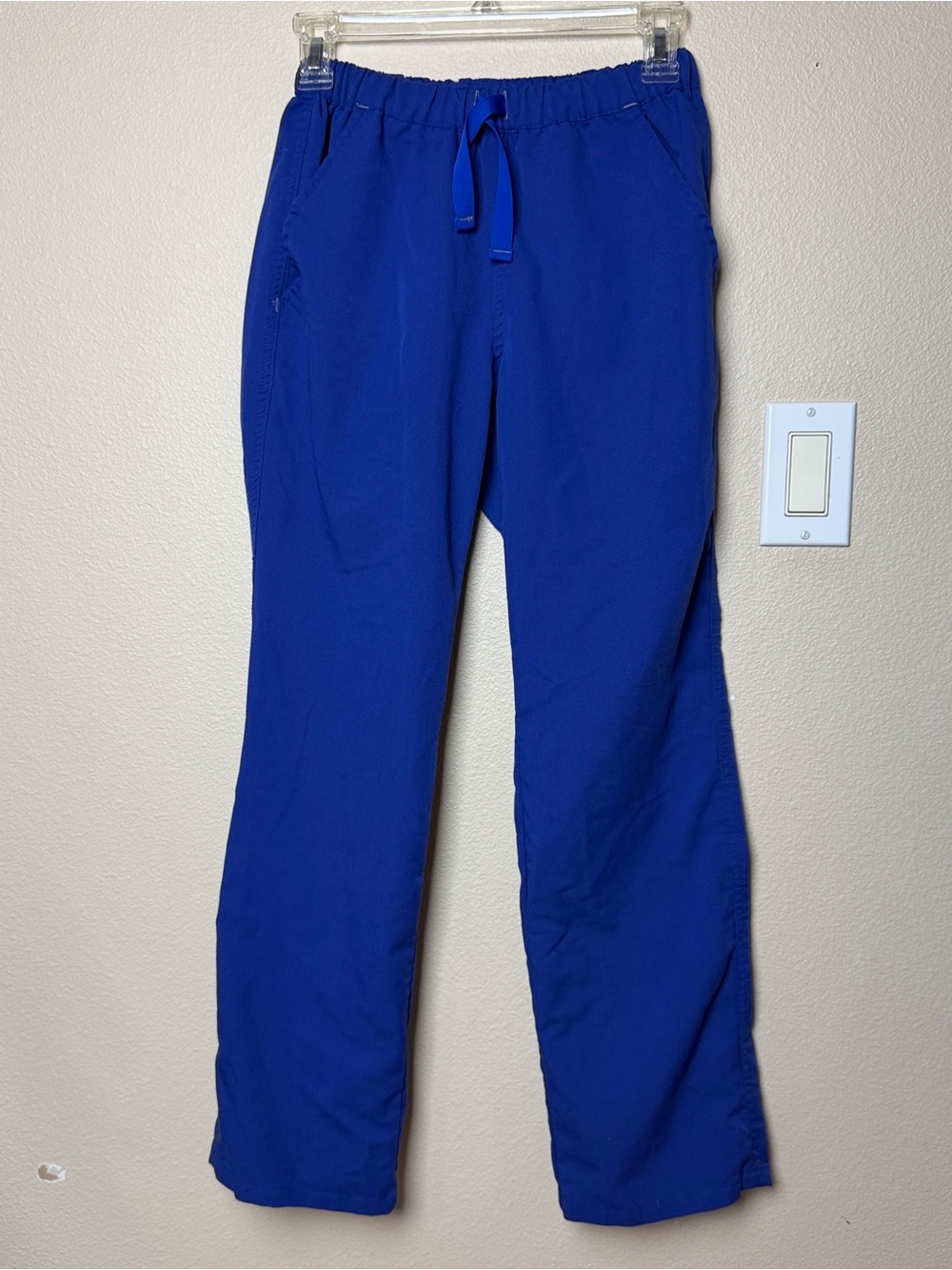 FIGS Women's Dakar Scrub Pants - Winning Blue